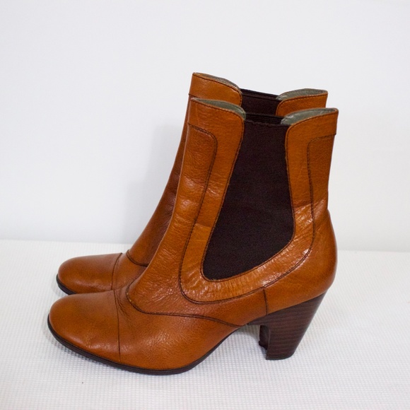 Born Shoes - Women's Born Leather Ankle Boots Size 7.5 M/W